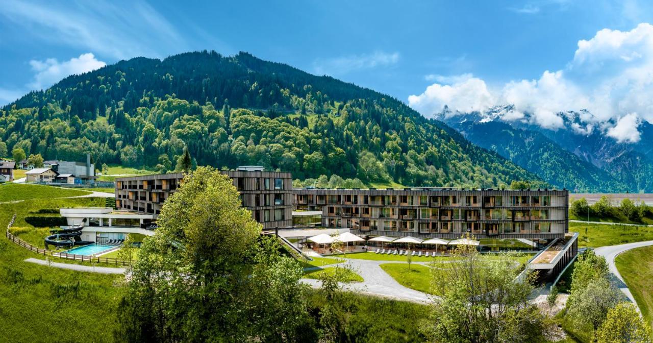 Falkensteiner Family Hotel Montafon - The Leading Hotels Of The World Schruns Exterior photo